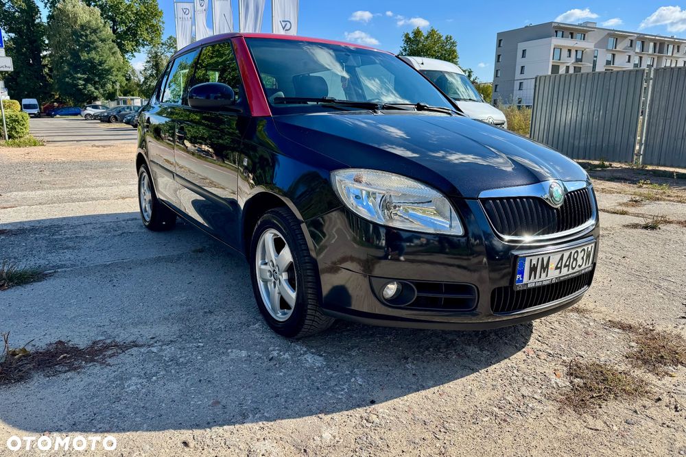 Skoda Fabia 1.2 HTP Cool Colour Edition - 2