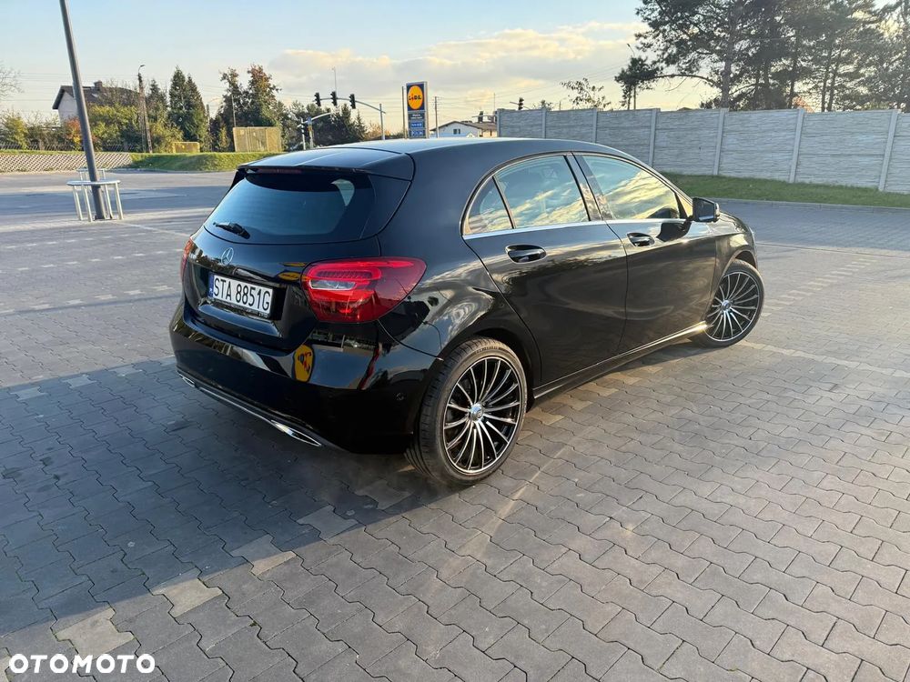 Mercedes-Benz Klasa A 180 (BlueEFFICIENCY) 7G-DCT Urban - 2