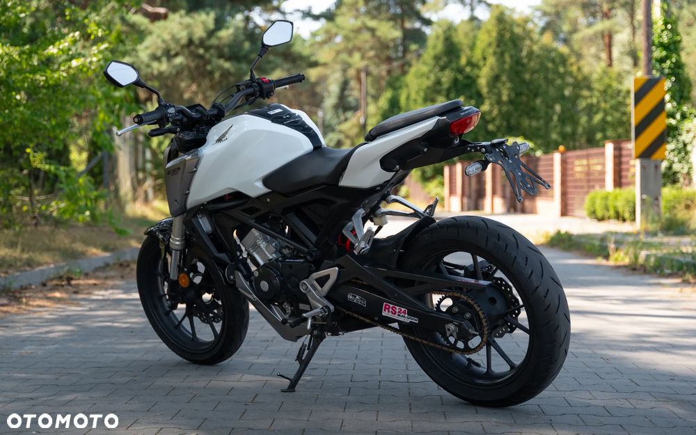 Honda CB - 3