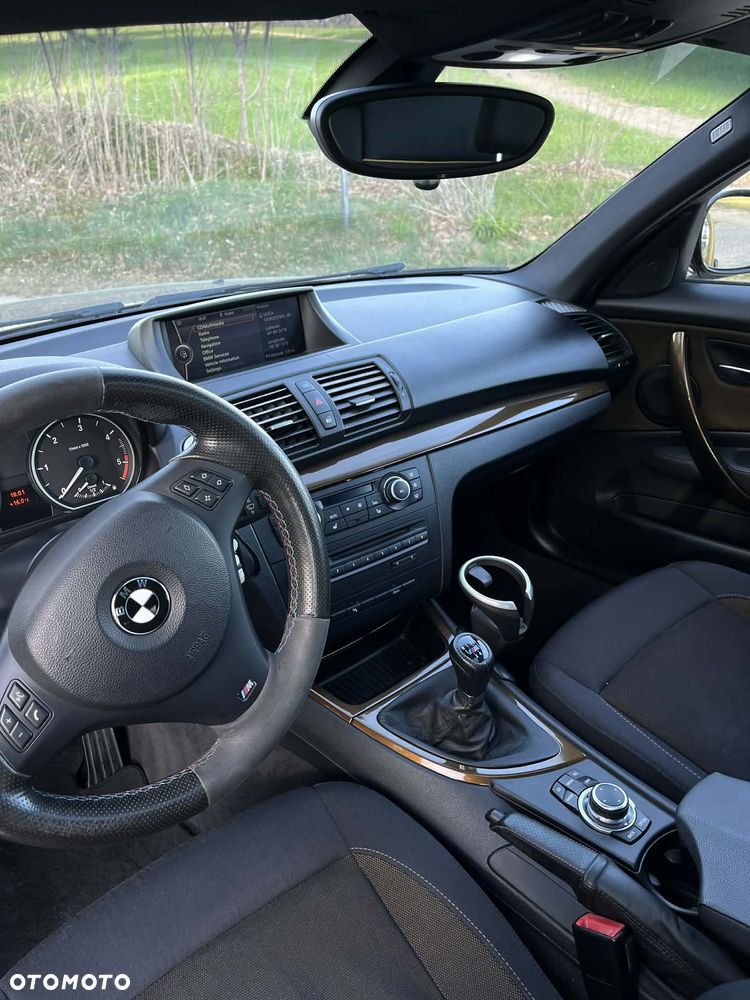 BMW Seria 1 118d - 4