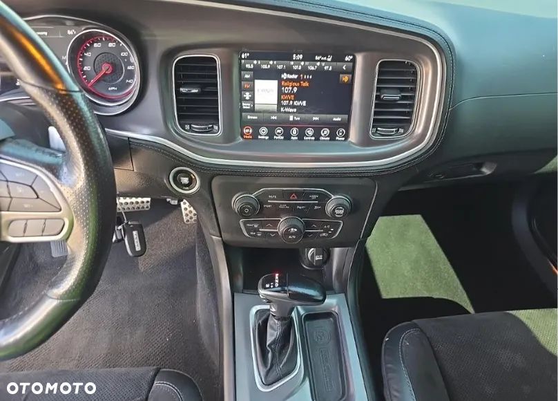 Dodge Charger 3.6 GT - 9