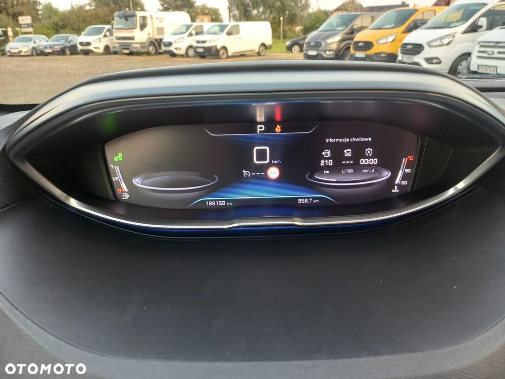 Peugeot 5008 BlueHDI 130 EAT8 GT - 34