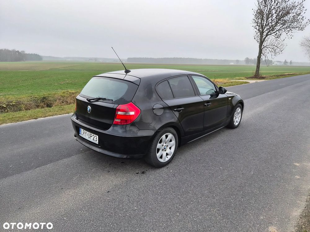 BMW Seria 1 118d DPF - 8