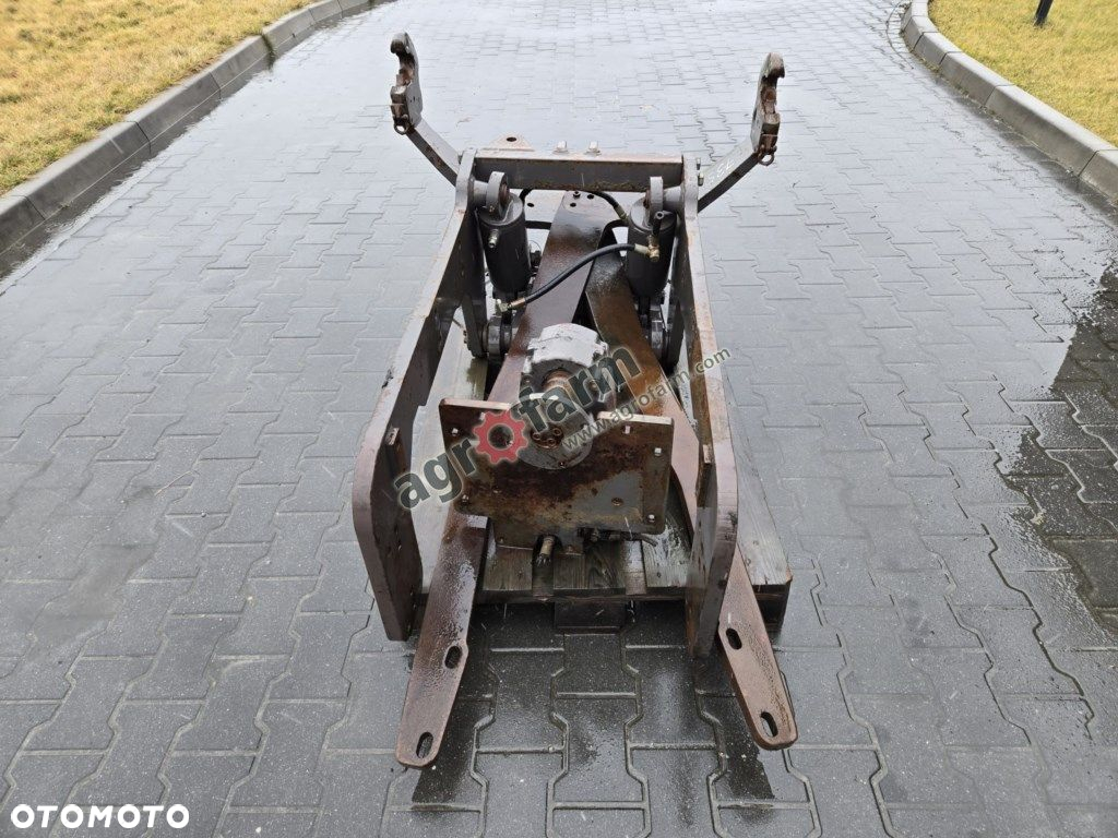 TUZ, przedni podnośnik, WOM, Renault Ares 735 - 2