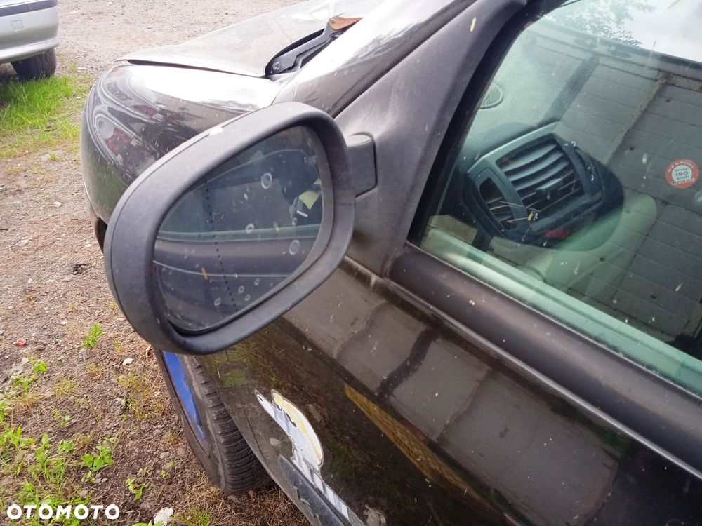 Na części Renault Clio II 1.1 5D lakier NV676 silnik skrzynia biegów maska klapa drzwi zderzak lampa - 9