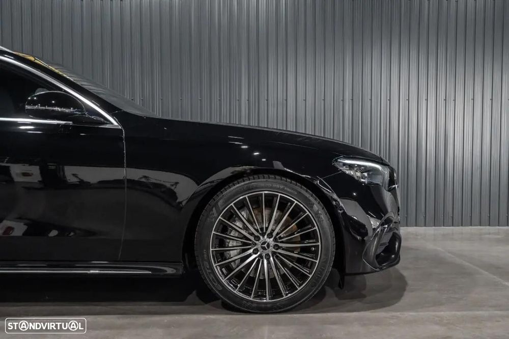 Mercedes-Benz E 300 e Station - 37