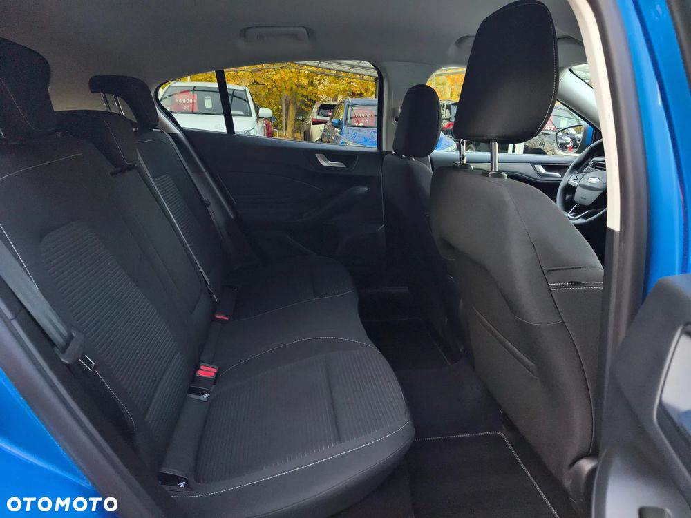 Ford Focus - 12