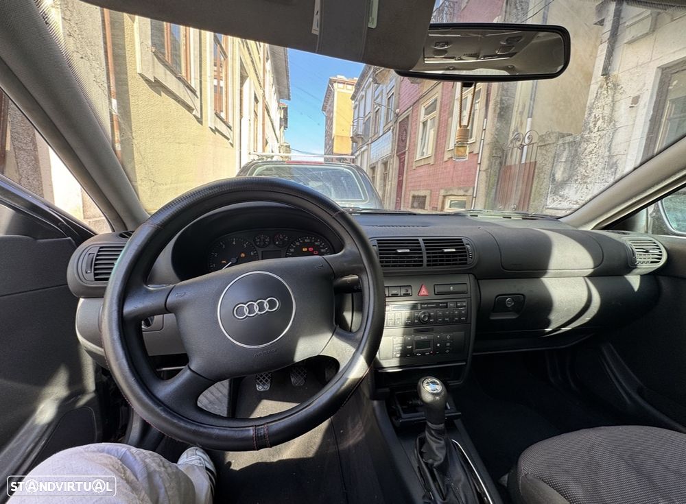 Audi A3 1.6 Attraction - 7