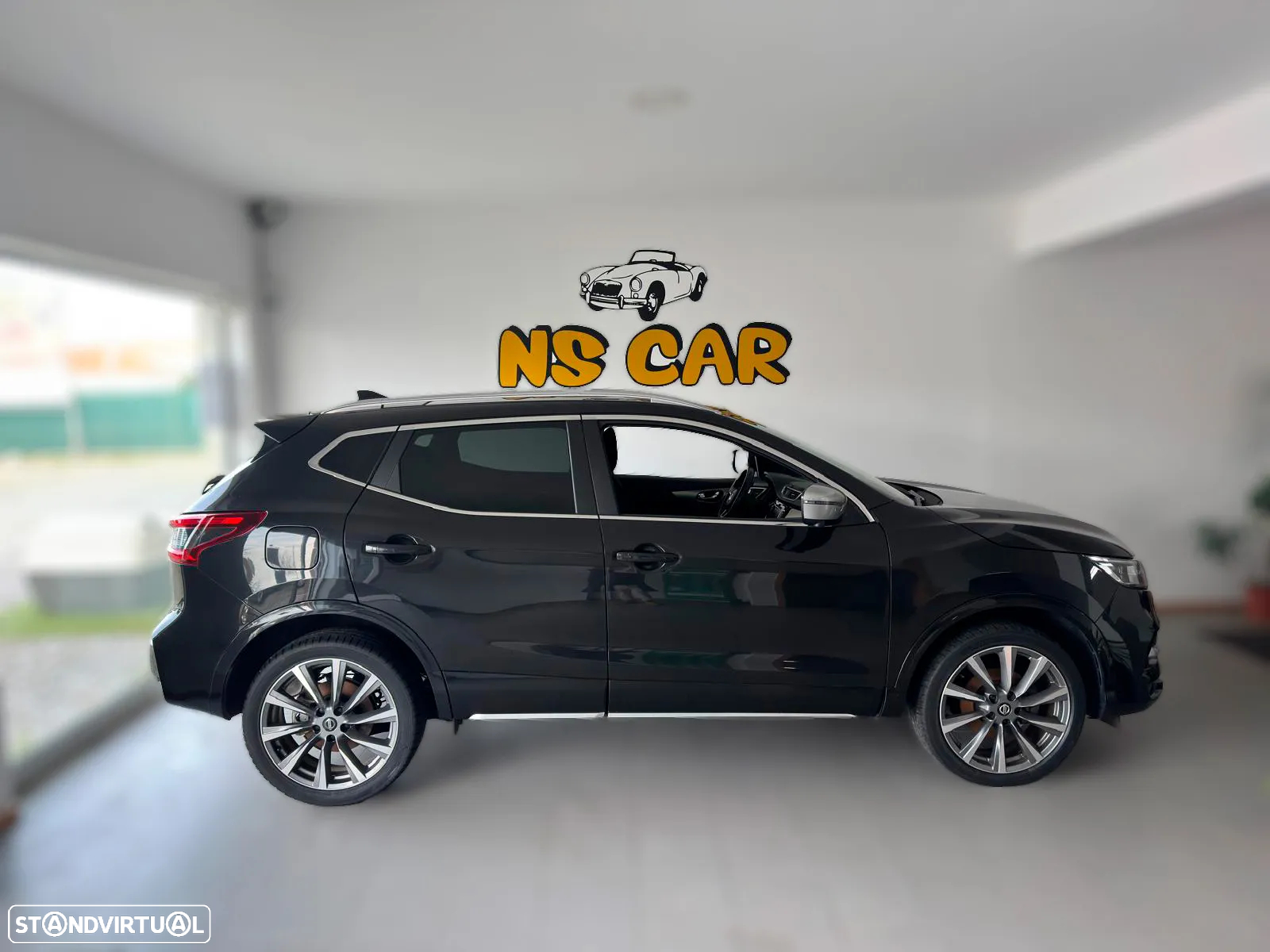 Nissan Qashqai 1.3 DIG-T N-Connecta J18 - 14
