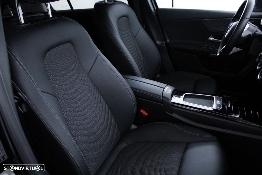 Mercedes-Benz A 200 d - 15