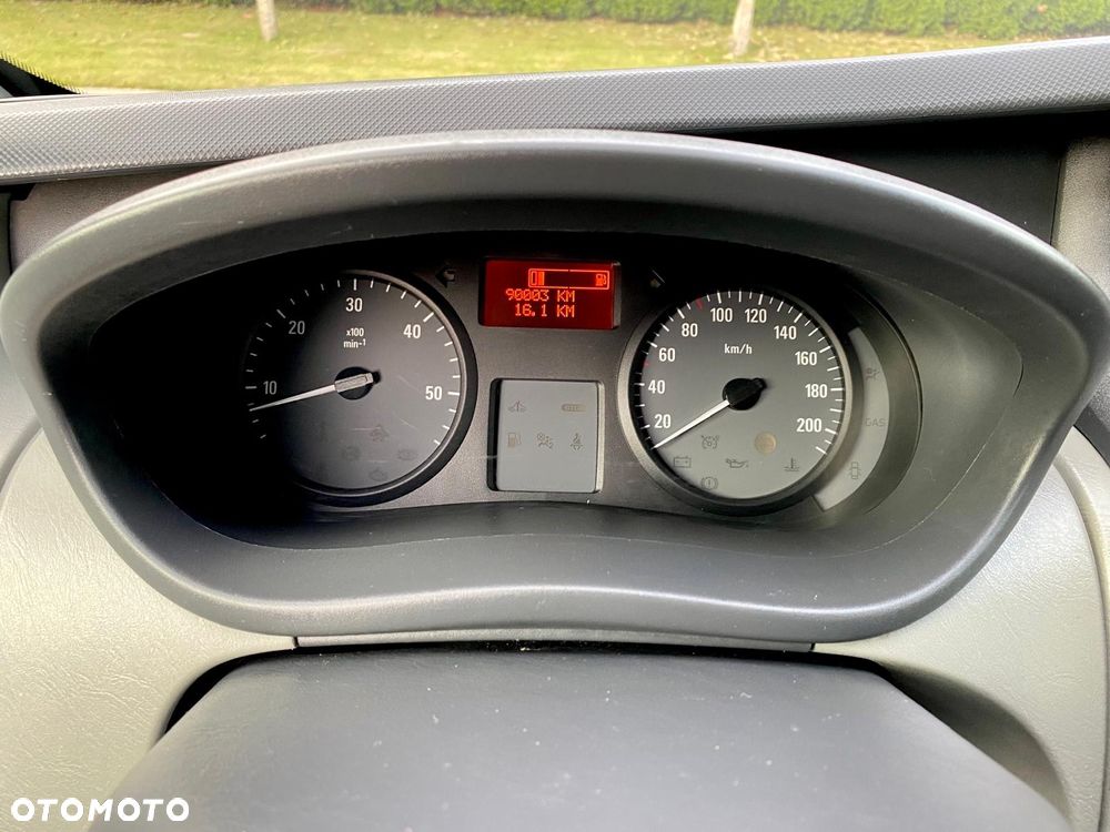 Opel Vivaro Tour Elegance L1H1 - 18