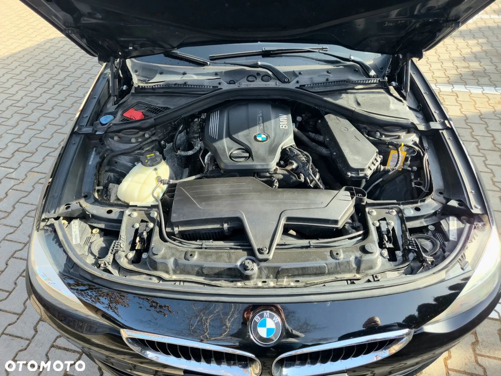 BMW 3GT 320d Advantage - 38