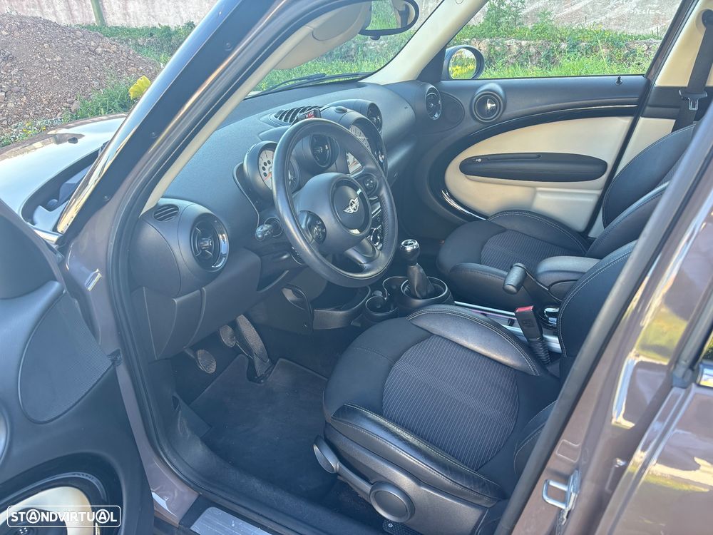 MINI Countryman Cooper D ALL4 - 9