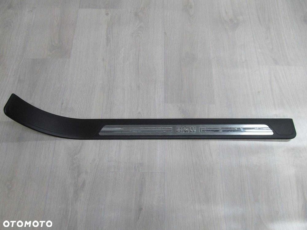 BMW E38 94-01 LISTWA OSLONA PROGU PRAWY PRZOD 8220220 - 1