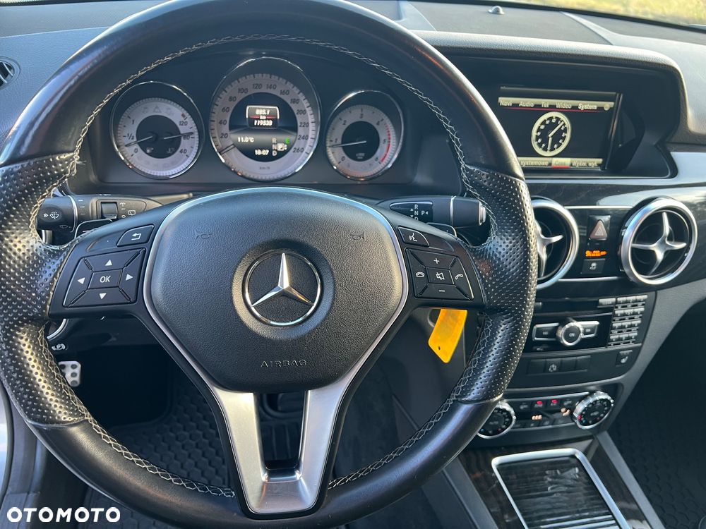 Mercedes-Benz GLK - 6