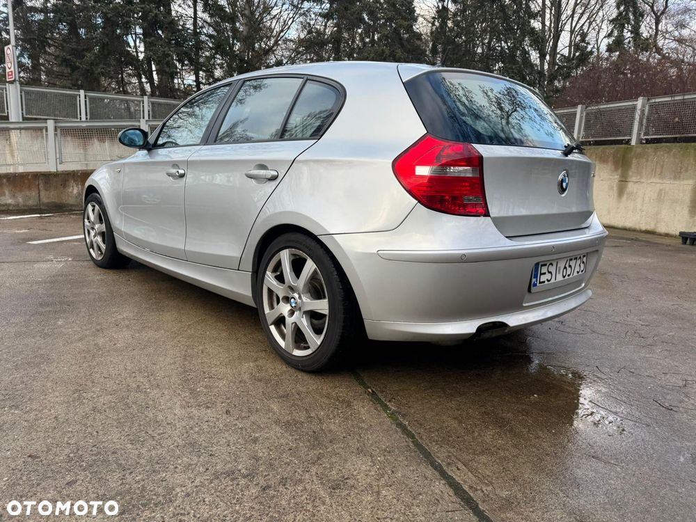 BMW Seria 3 325i - 4