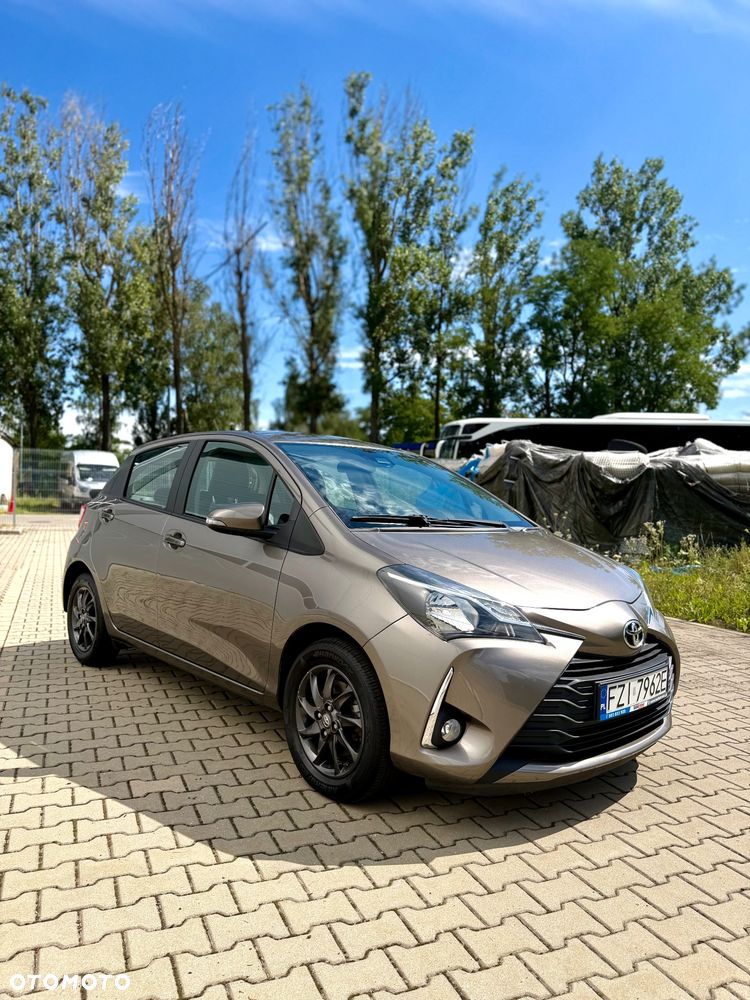 Toyota Yaris 1.5 Active - 14