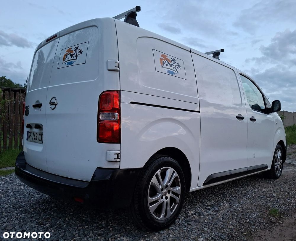 Opel Vivaro - 25