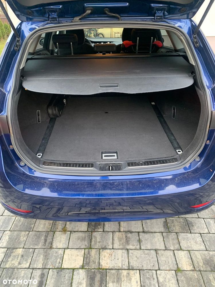 Toyota Avensis 2.0 D-4D Active Business - 14