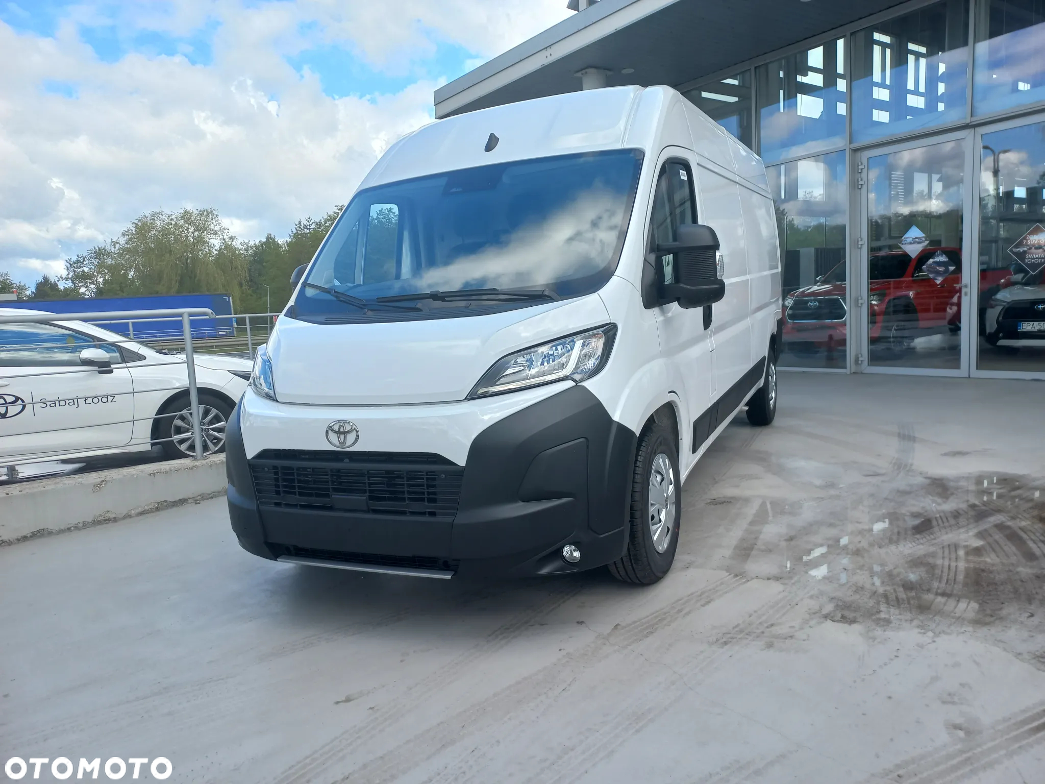 Toyota Proace Max - 12