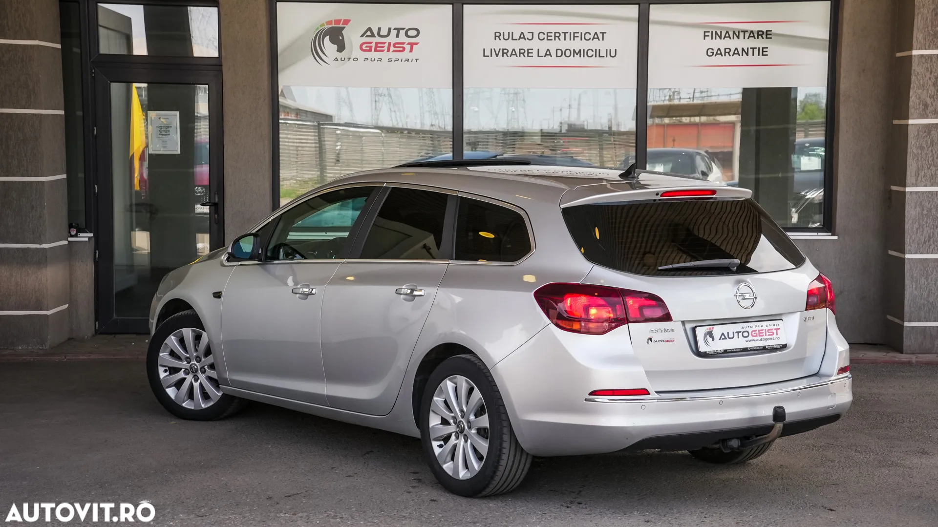 Opel Astra 1.7 CDTI Cosmo - 6