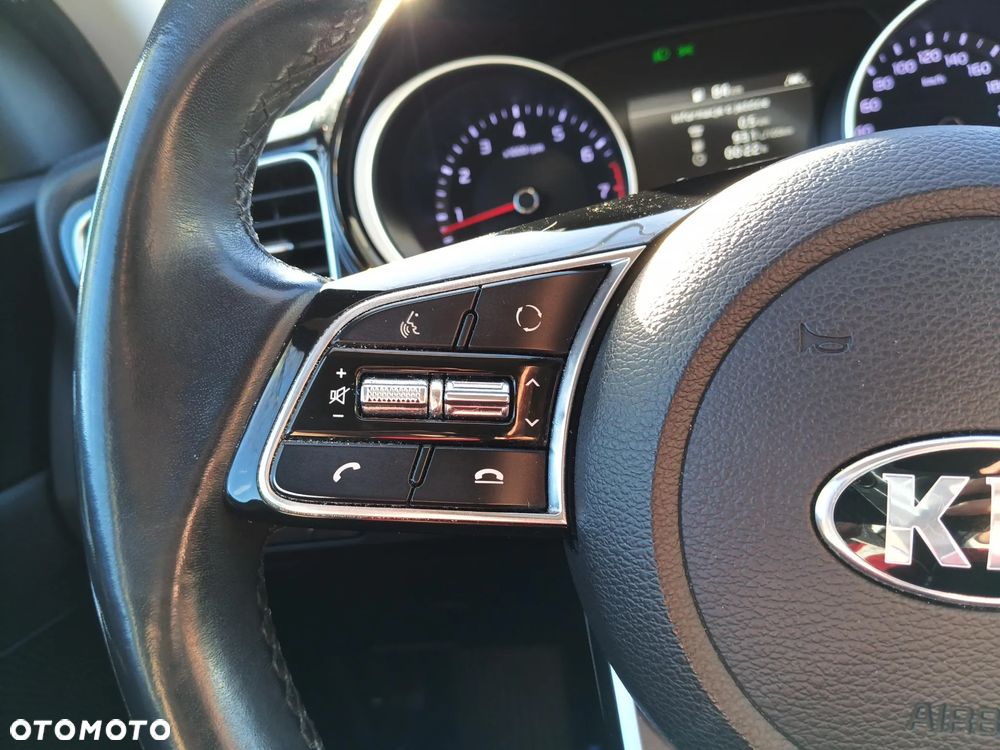 Kia Ceed 1.4 T-GDI L - 21