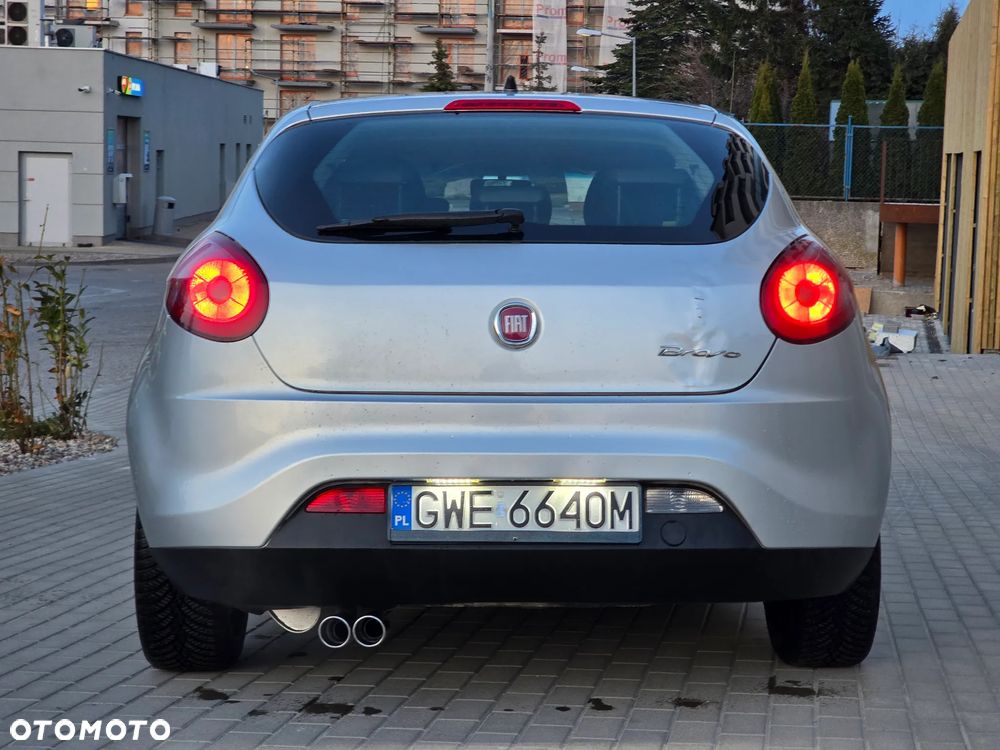 Fiat Bravo 1.4 T-JET 16V Dynamic - 17
