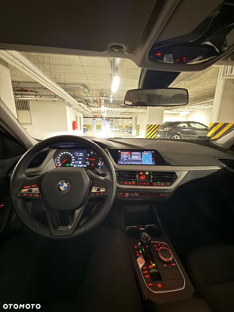 BMW Seria 1 118i - 9