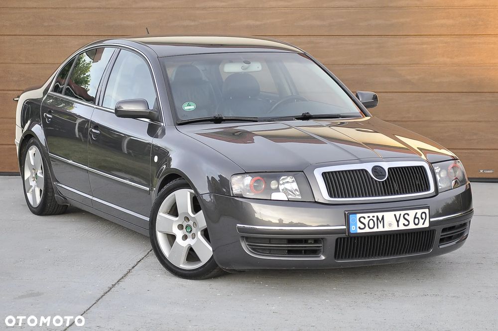Skoda Superb 1.8 Turbo Elegance - 5