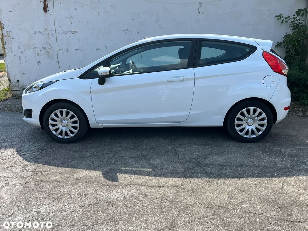 Ford Fiesta 1.25 Trend Edition - 38