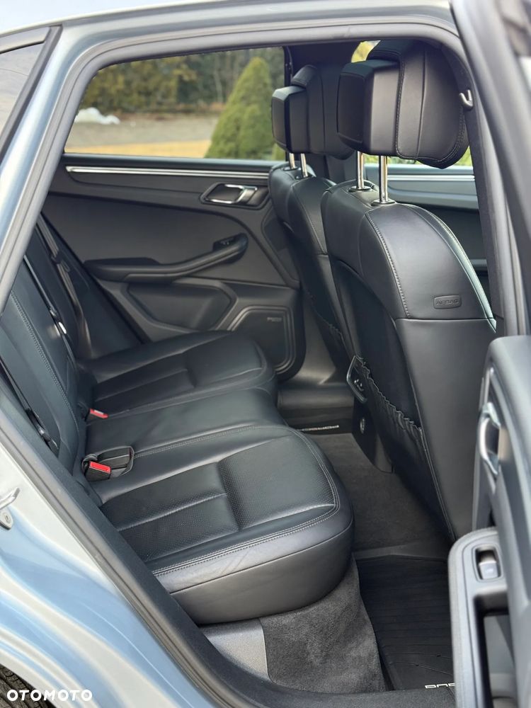 Porsche Macan PDK - 16