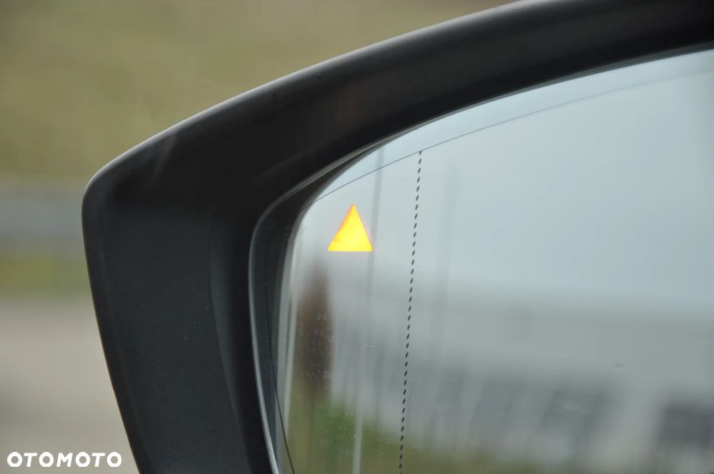 Mazda CX-30 SKYACTIV-X 2.0 M-Hybrid AWD SELECTION - 40