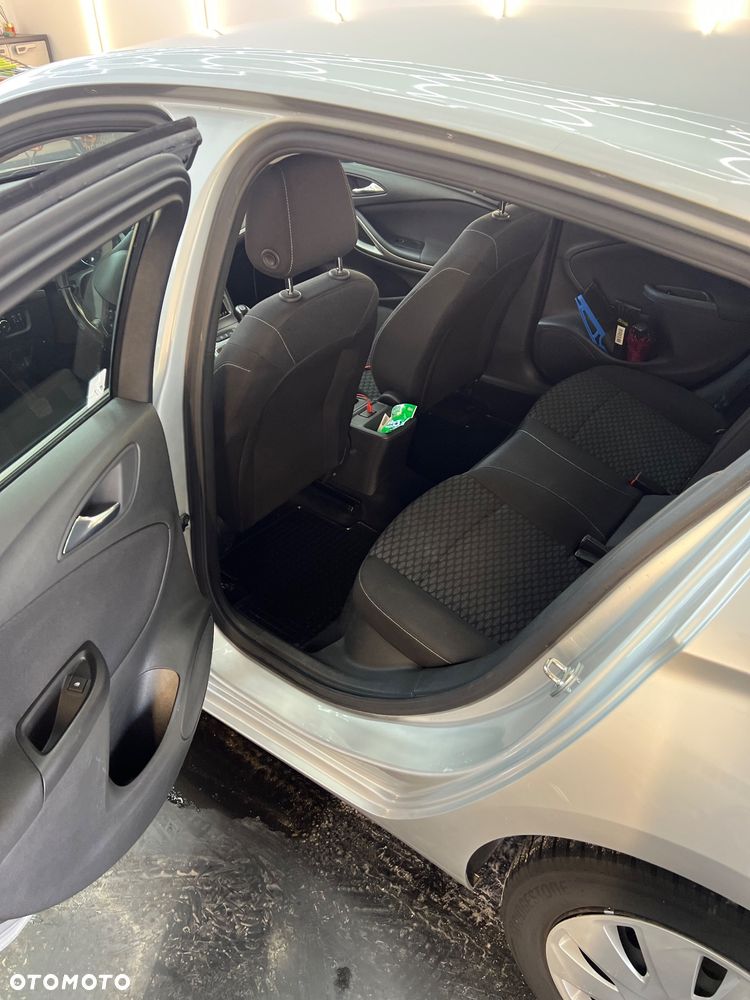 Opel Astra - 13