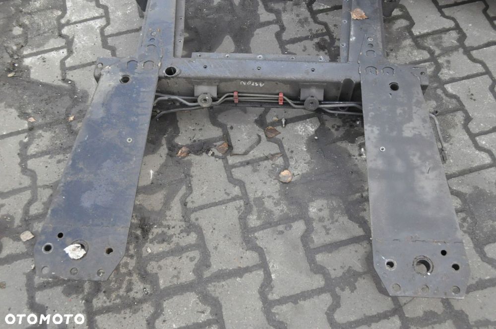 ASTON MARTIN VANQUISH 6.0 V12 SANKI ZAWIESZENIA PRZÓD - 7