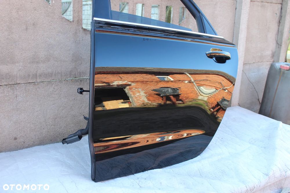 DRZWI TYLNE LEWE AUDI A6 C7 AVANT LY9T 2014 - 12