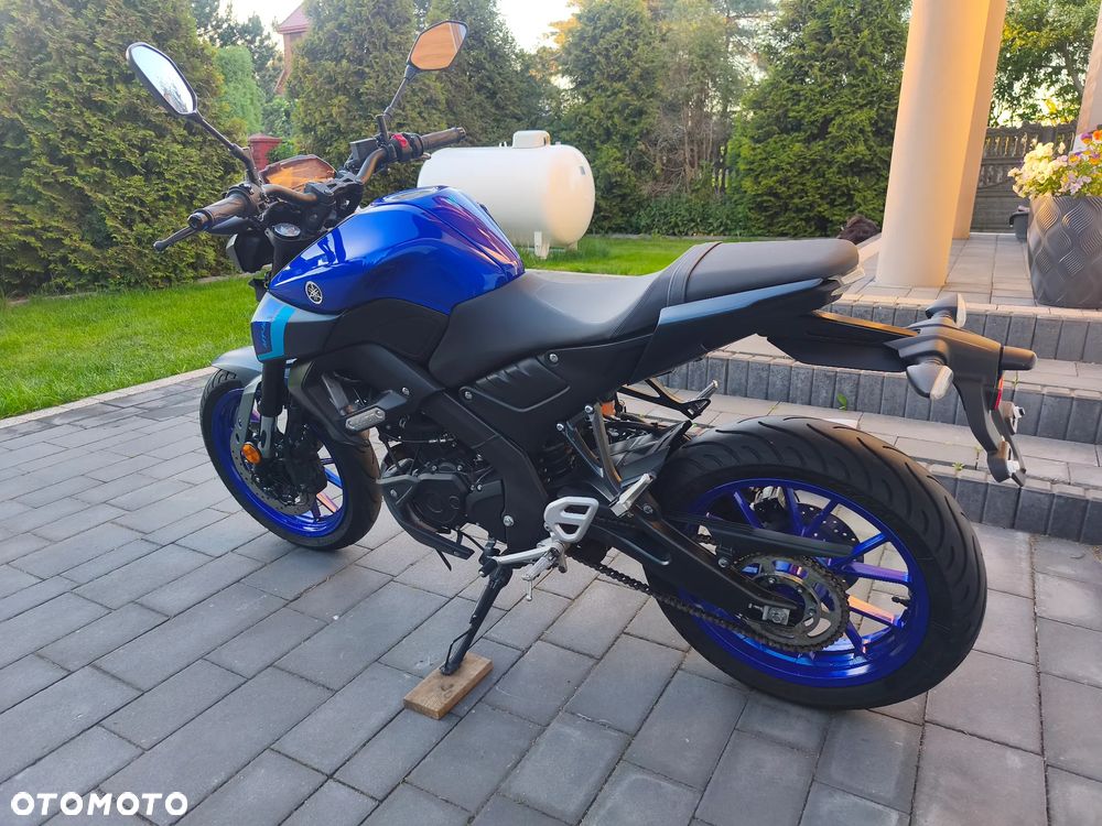 Yamaha MT - 5