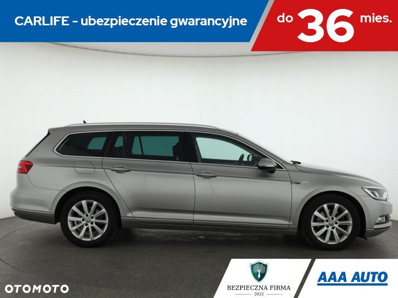 Volkswagen Passat Variant - 8