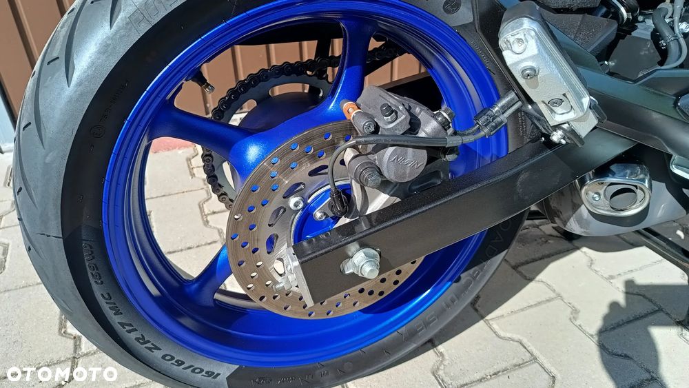 Yamaha XJ - 16