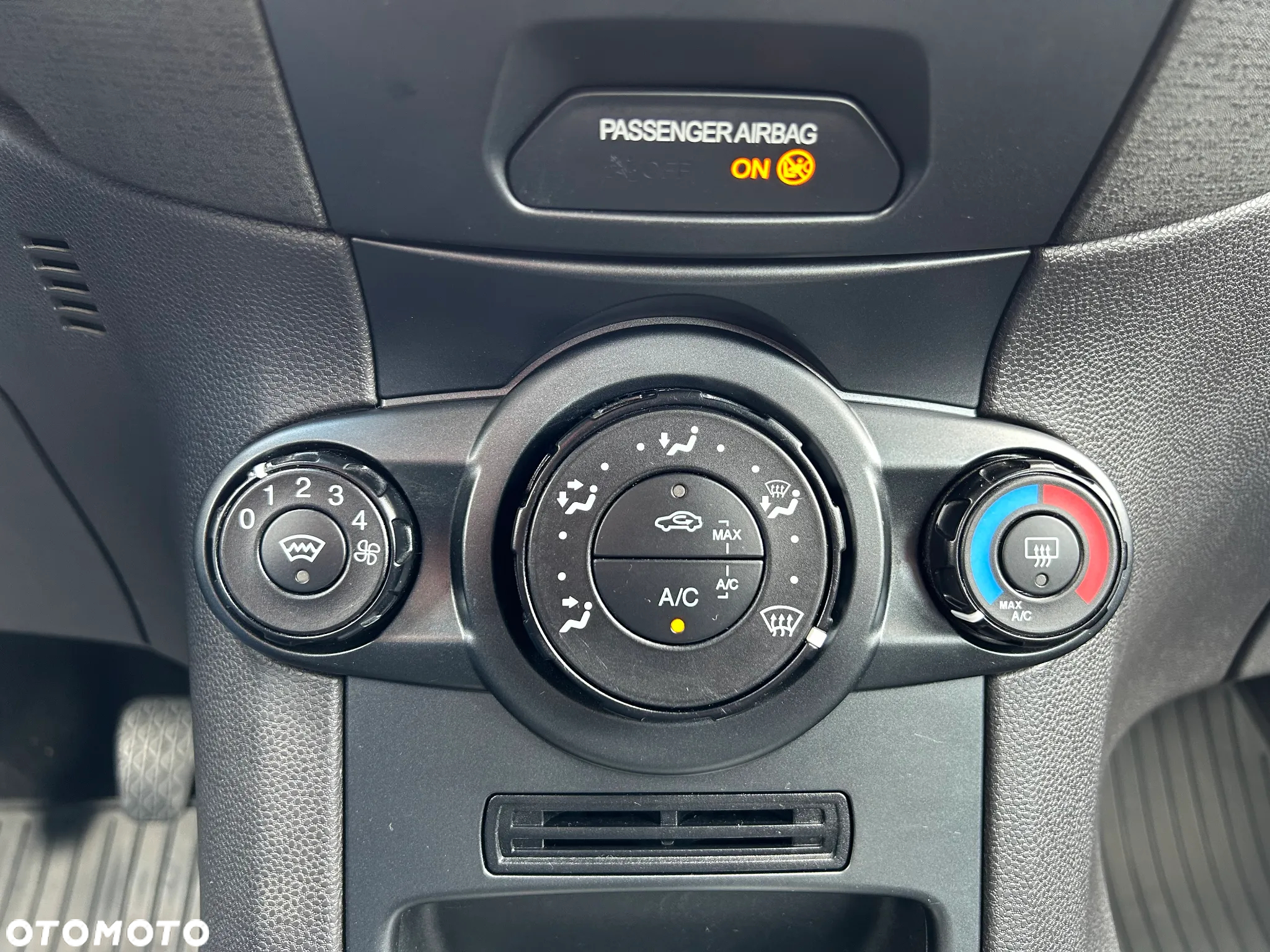 Ford Fiesta 1.25 Ambiente - 10
