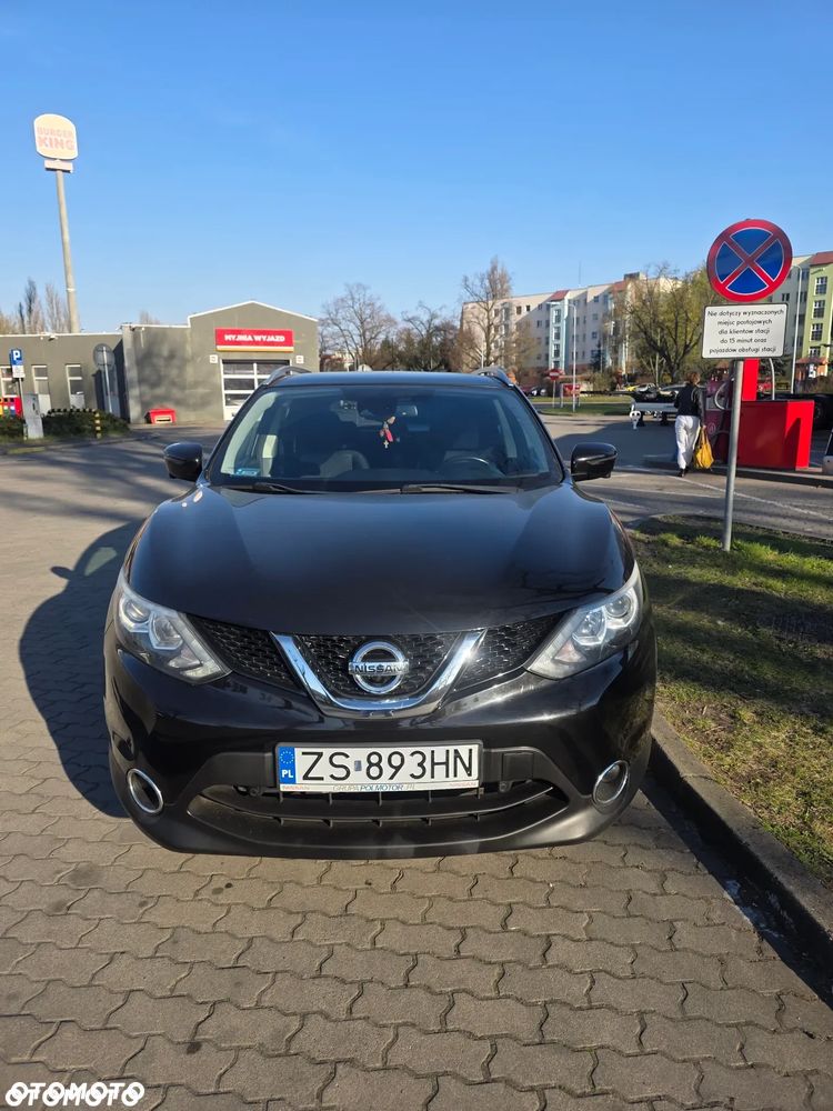 Nissan Qashqai - 2