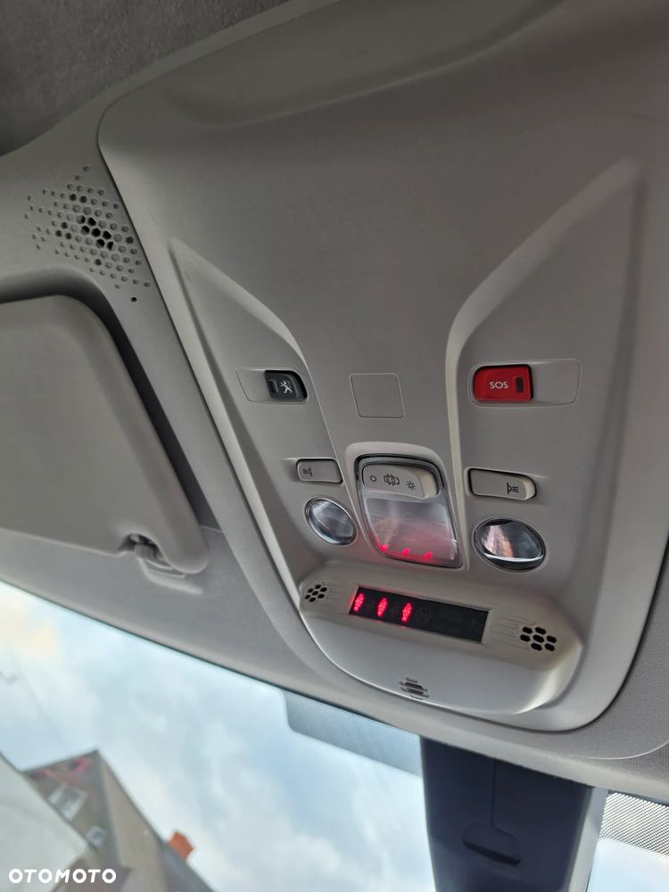 Peugeot Rifter Long 1.5 BlueHDI Allure - 17