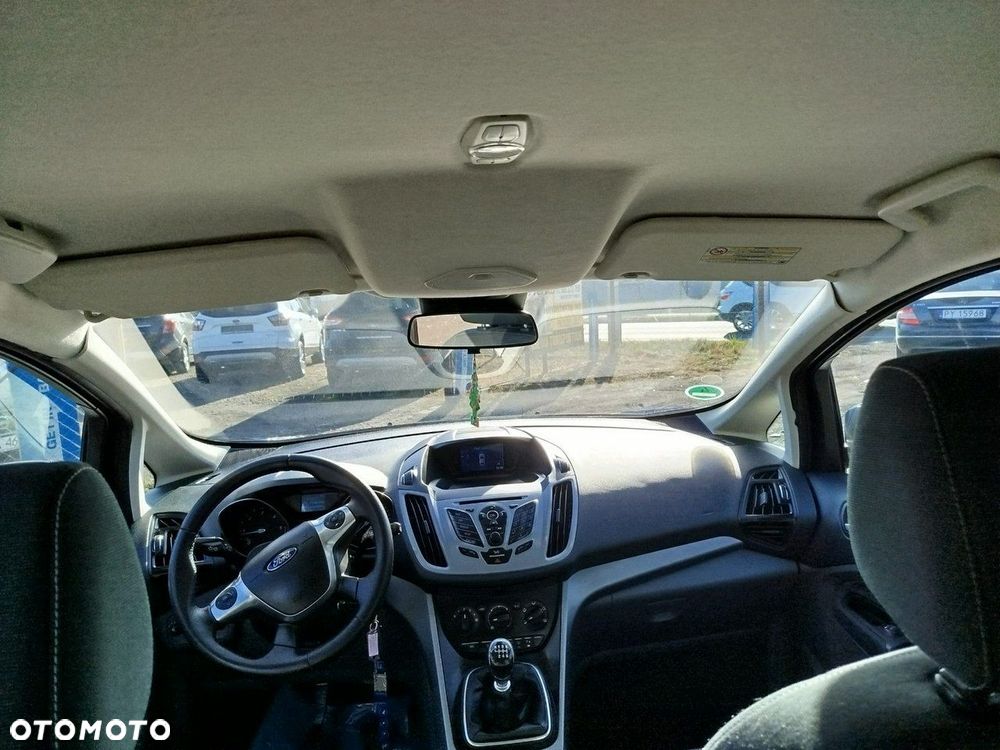 Ford C-MAX - 12