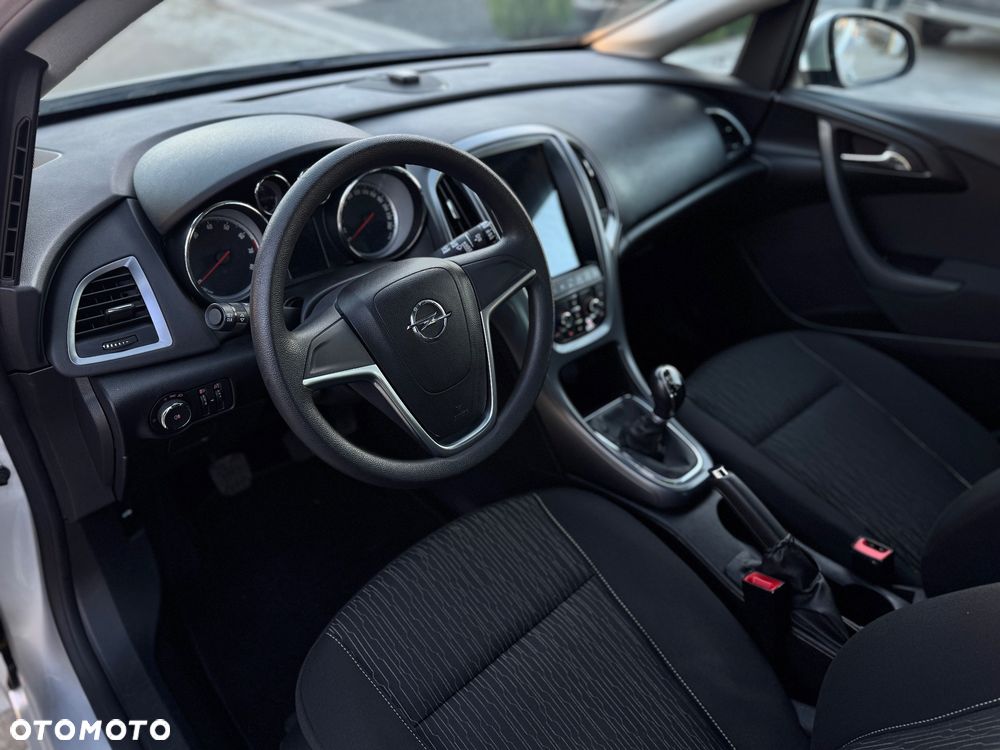 Opel Astra - 14