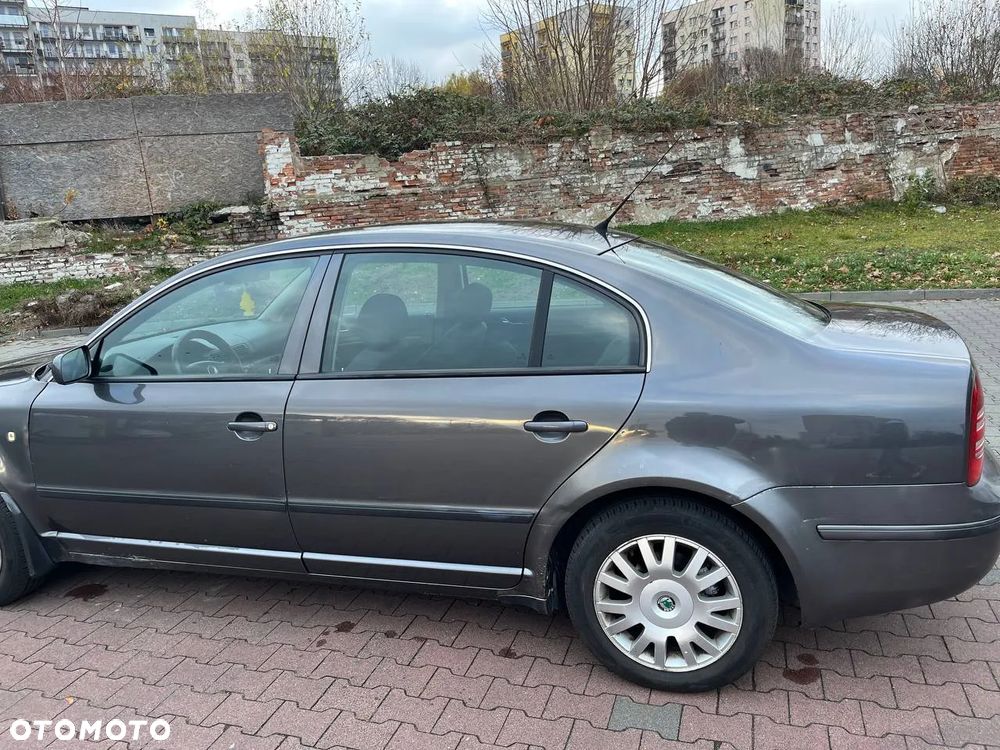 Skoda Superb 1.9 TDI Classic - 4