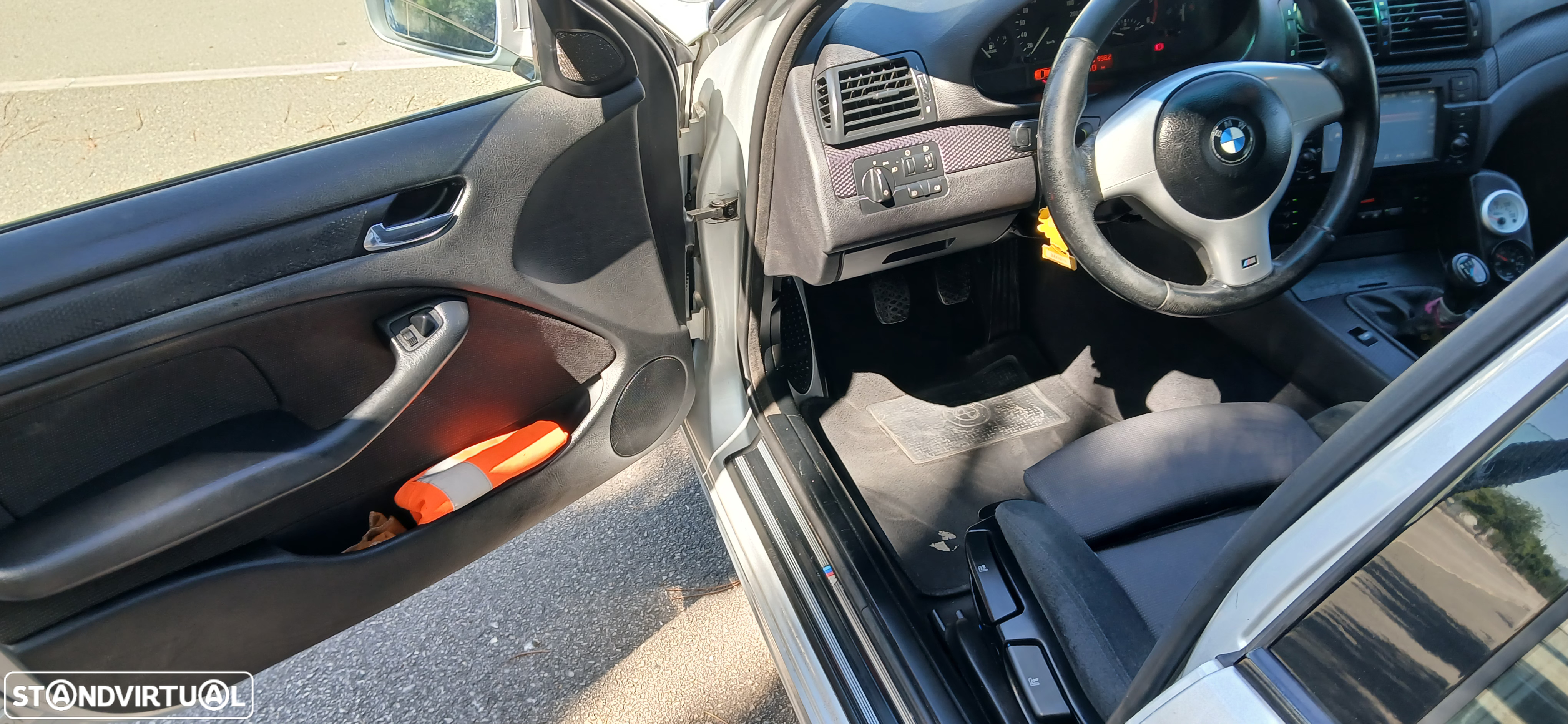 BMW 320 d Touring - 13