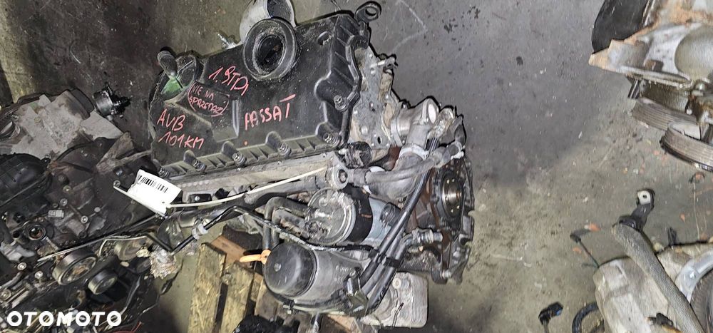 SILNIK SŁUPEK VOLKSWAGEN PASSAT B5 AVB 1.9 TDI - 3