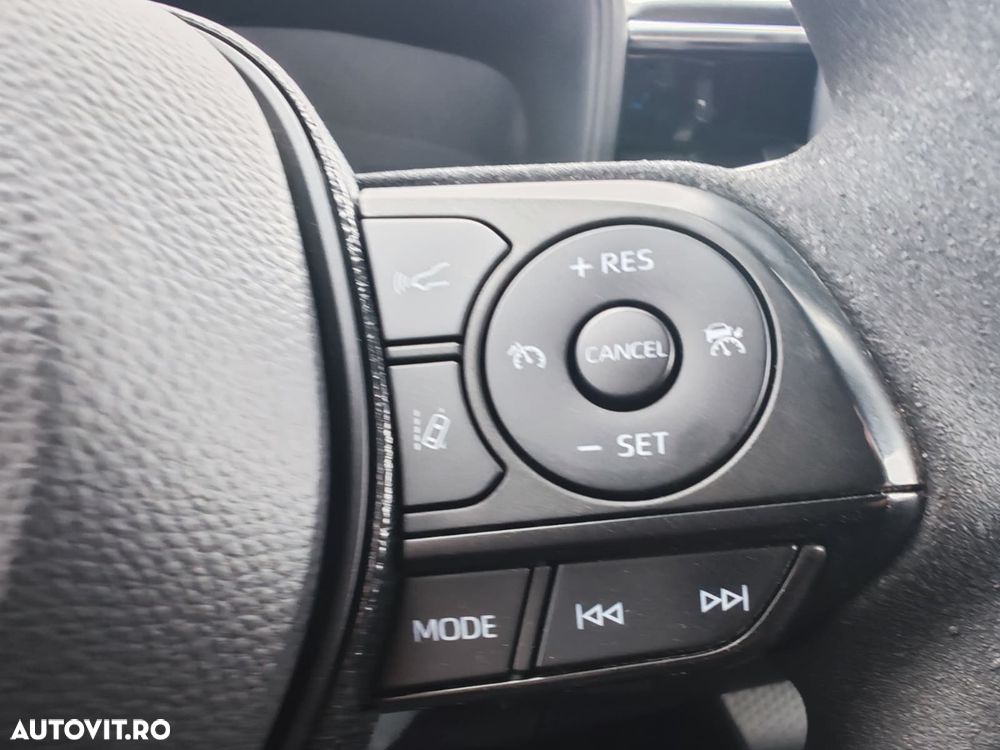 Toyota Corolla 1.8 HSD Eco - 22