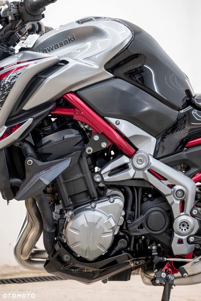 Kawasaki Z 900 - 14