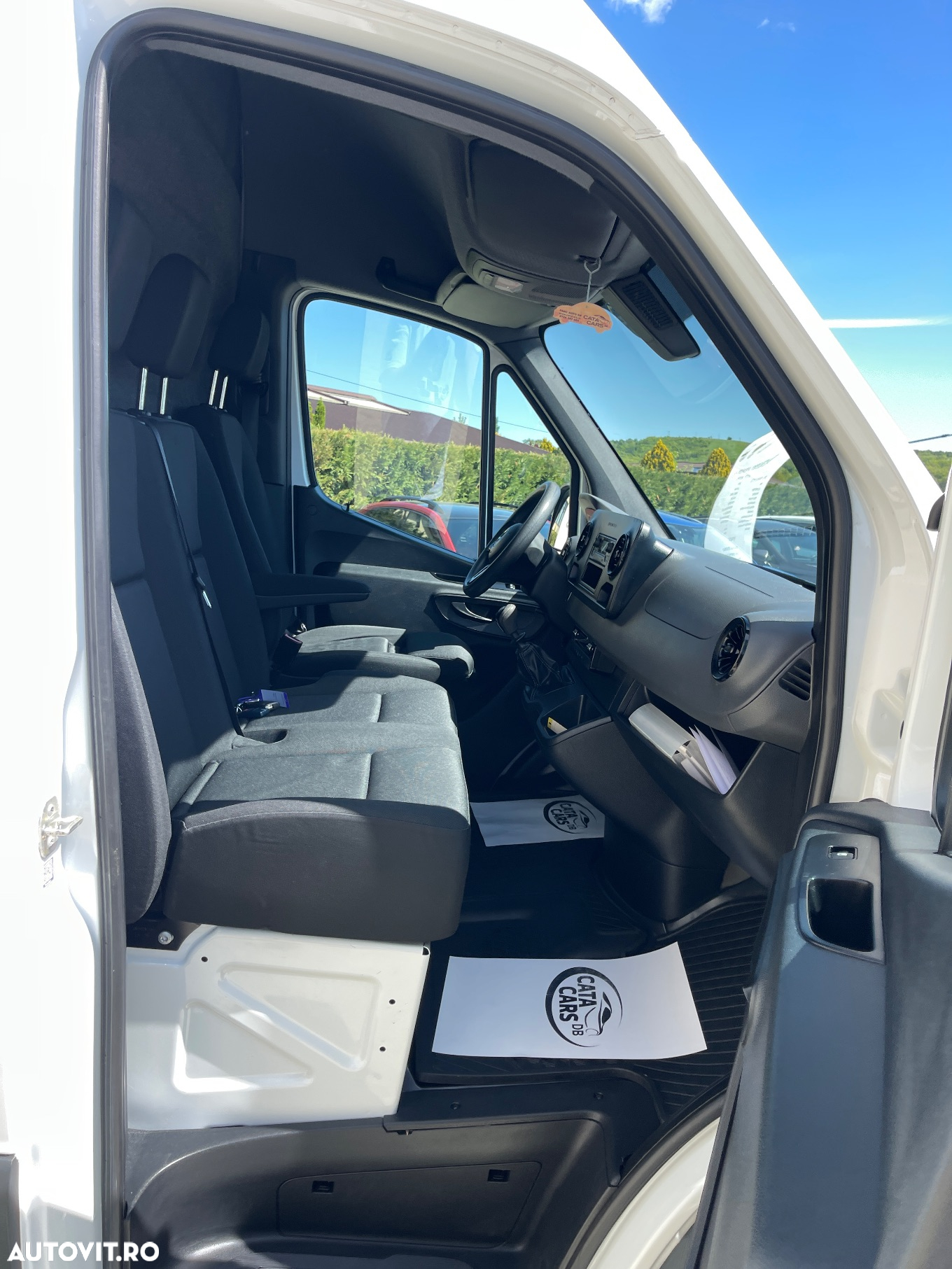 Mercedes-Benz Sprinter 319 3.0CDI V6 MEDIU 2CULISANTE - 21