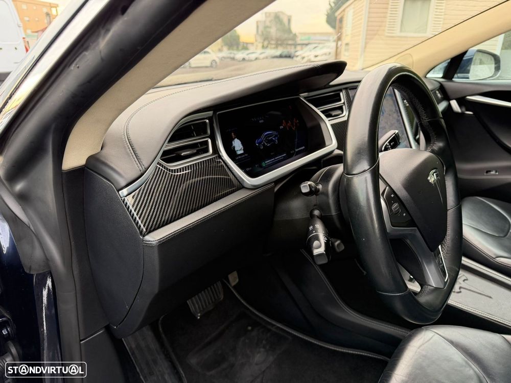 Tesla Model S 60 - 26